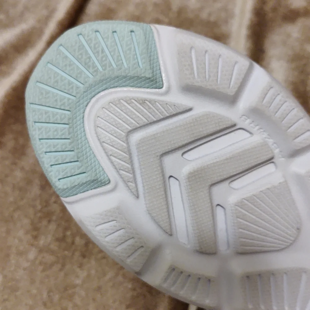 New Balance DRFT Running Sneakers size 10.5 - Picture 10 of 12